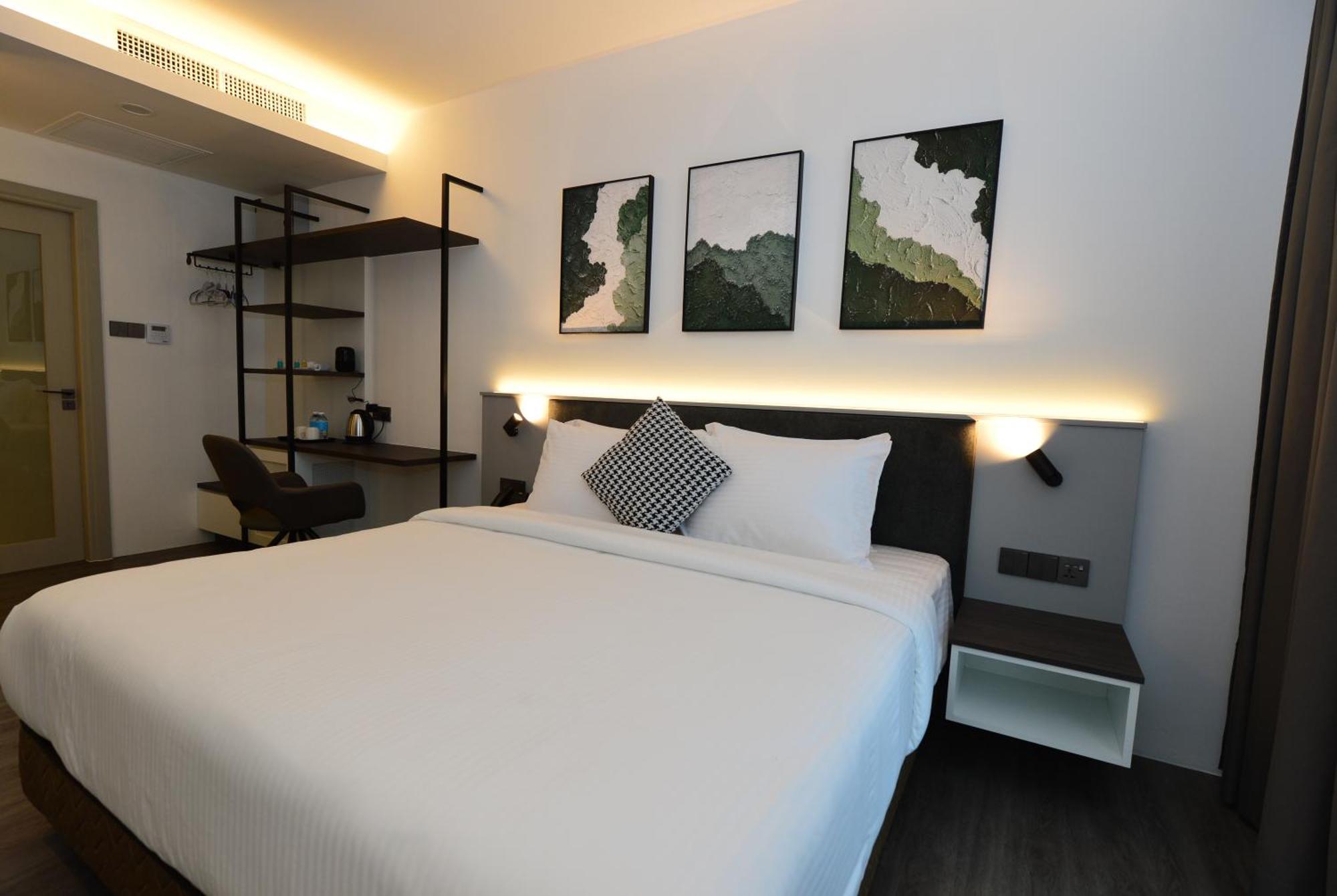 Rume Hotel Kuching Esterno foto