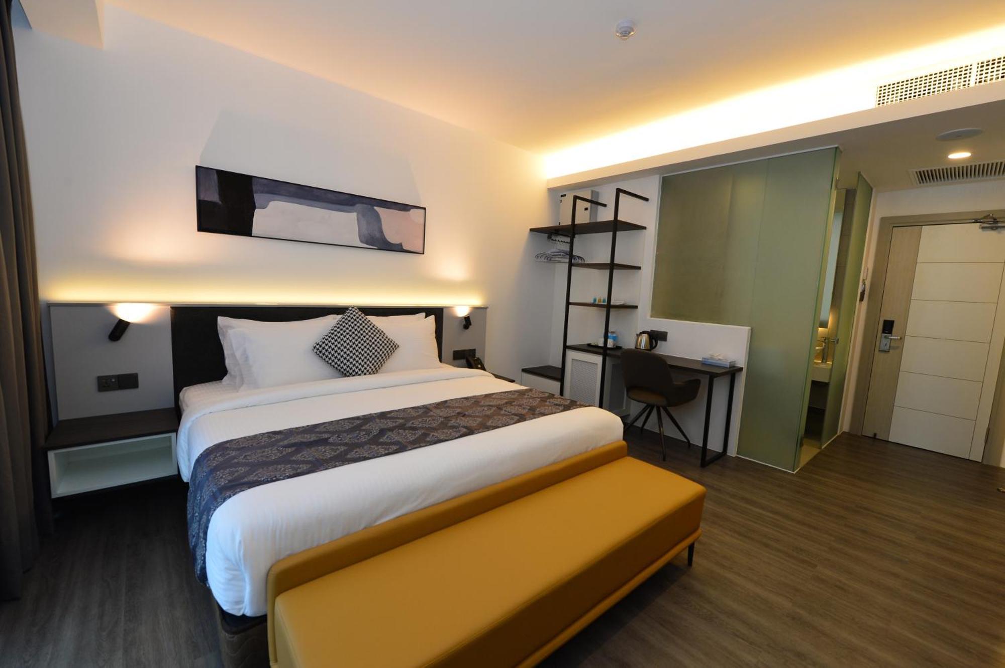 Rume Hotel Kuching Esterno foto