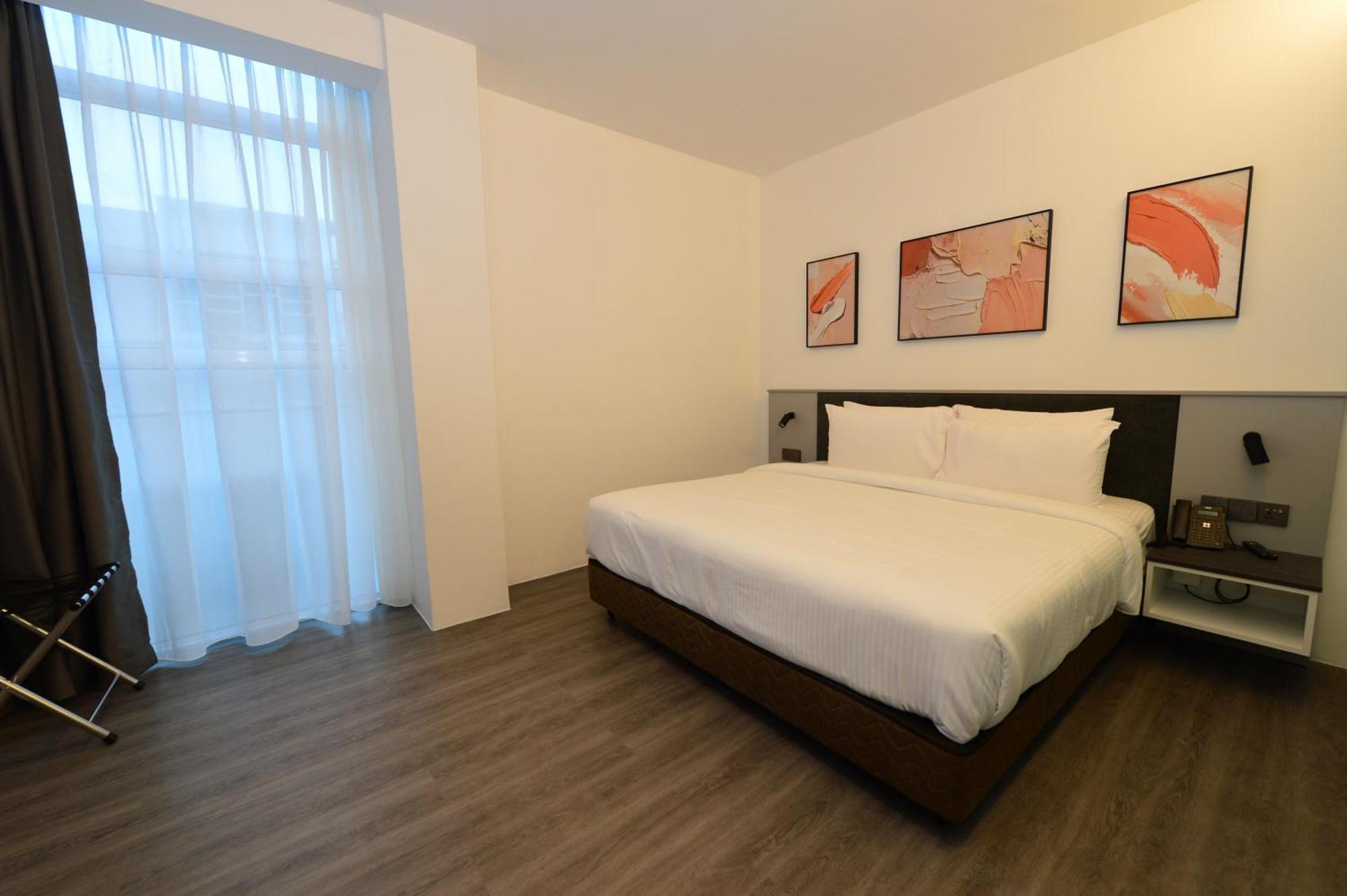 Rume Hotel Kuching Esterno foto