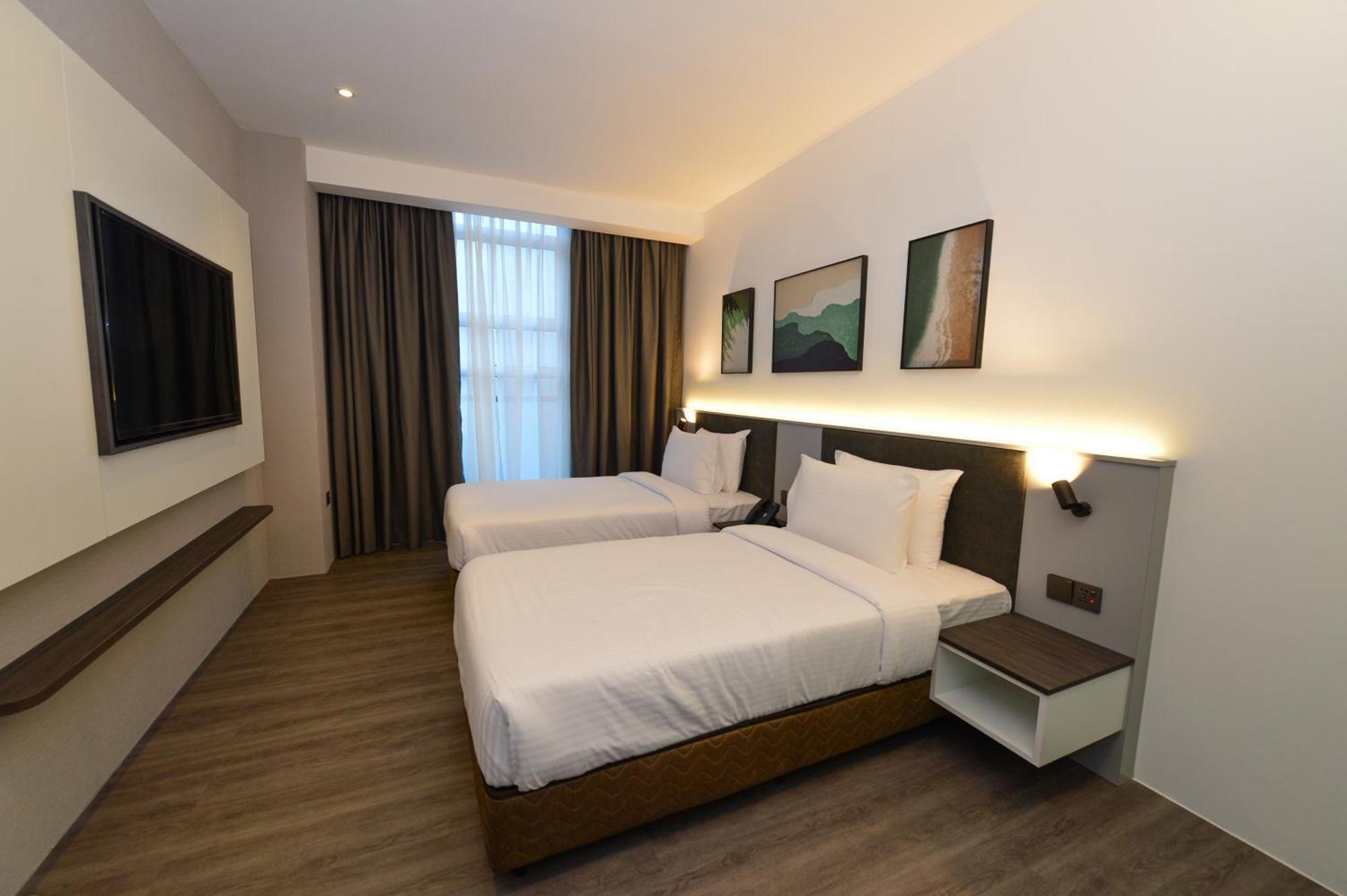 Rume Hotel Kuching Esterno foto