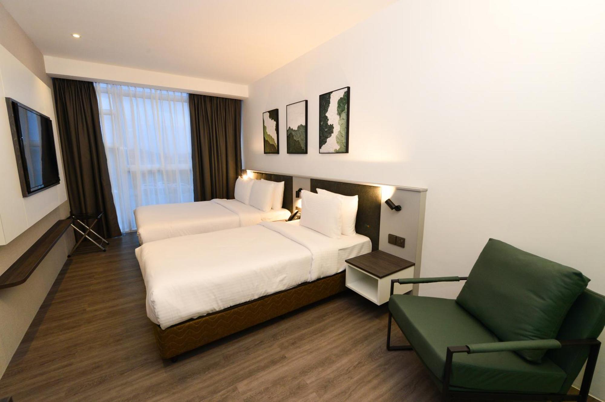 Rume Hotel Kuching Esterno foto