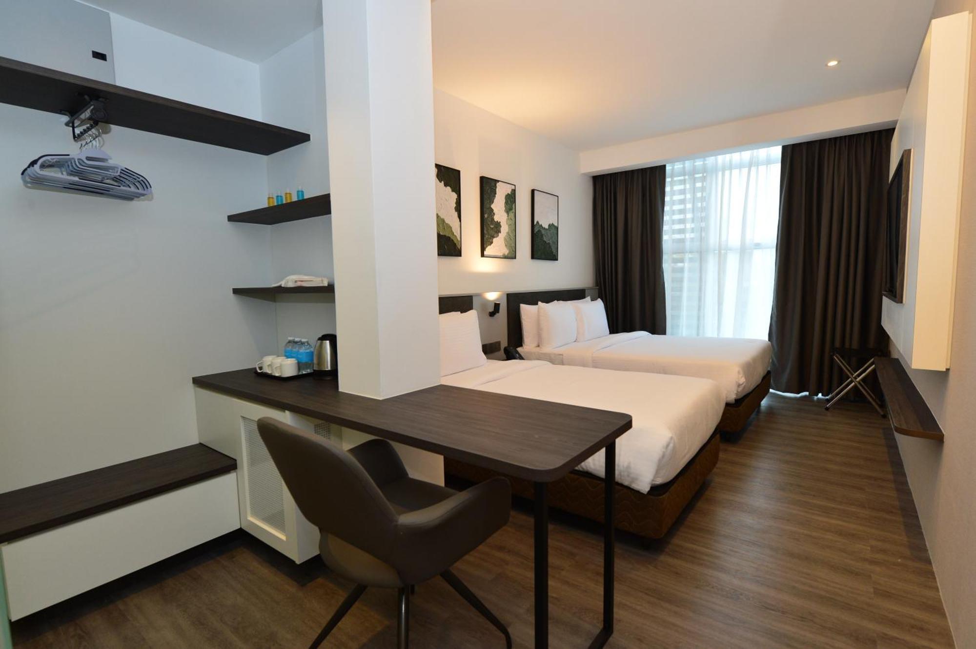 Rume Hotel Kuching Esterno foto