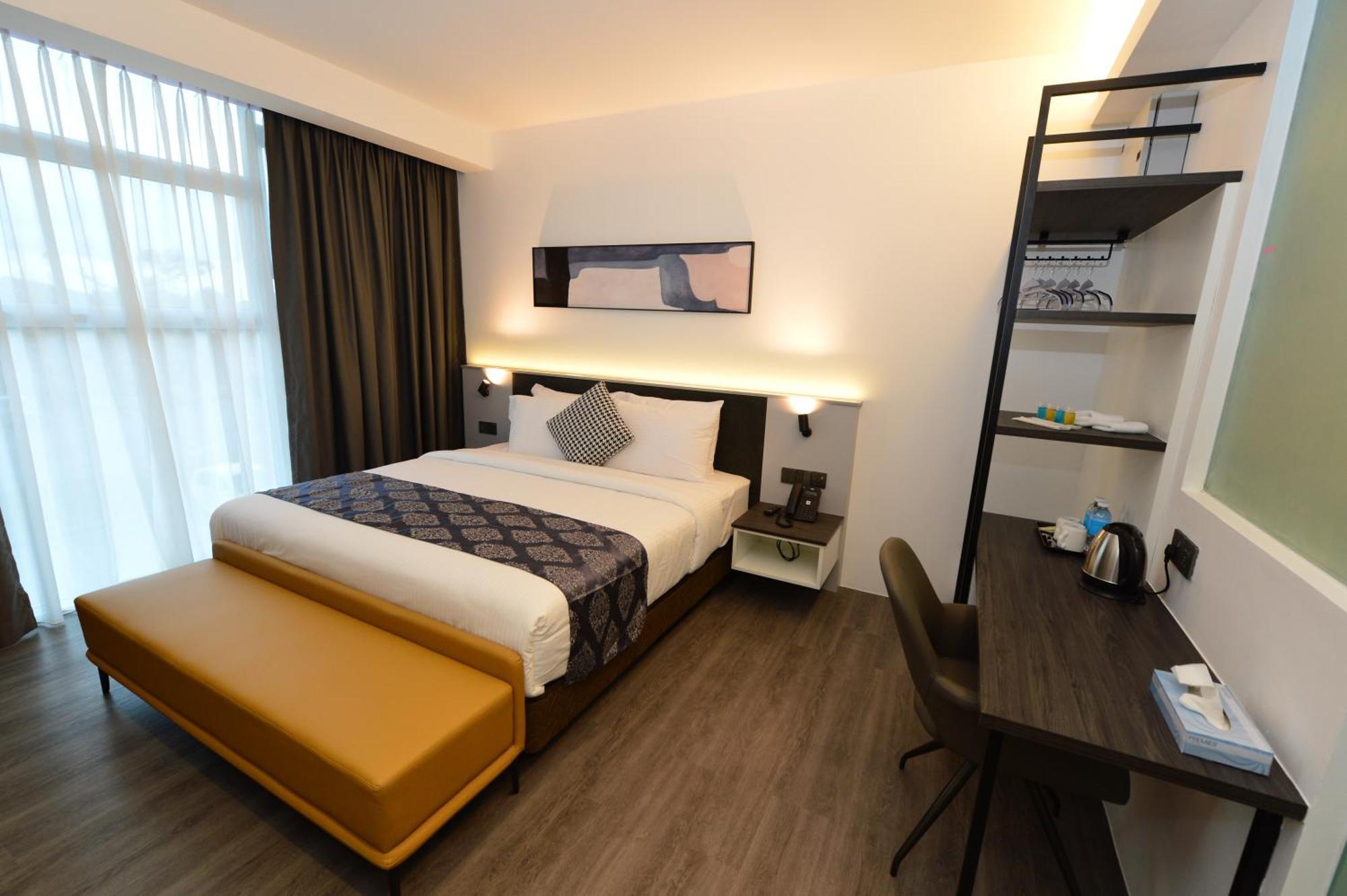 Rume Hotel Kuching Esterno foto